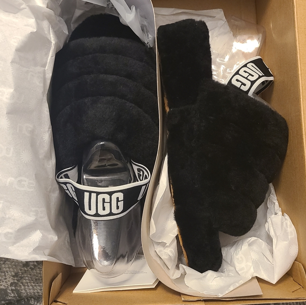 UGG Fluff Yeah Slide